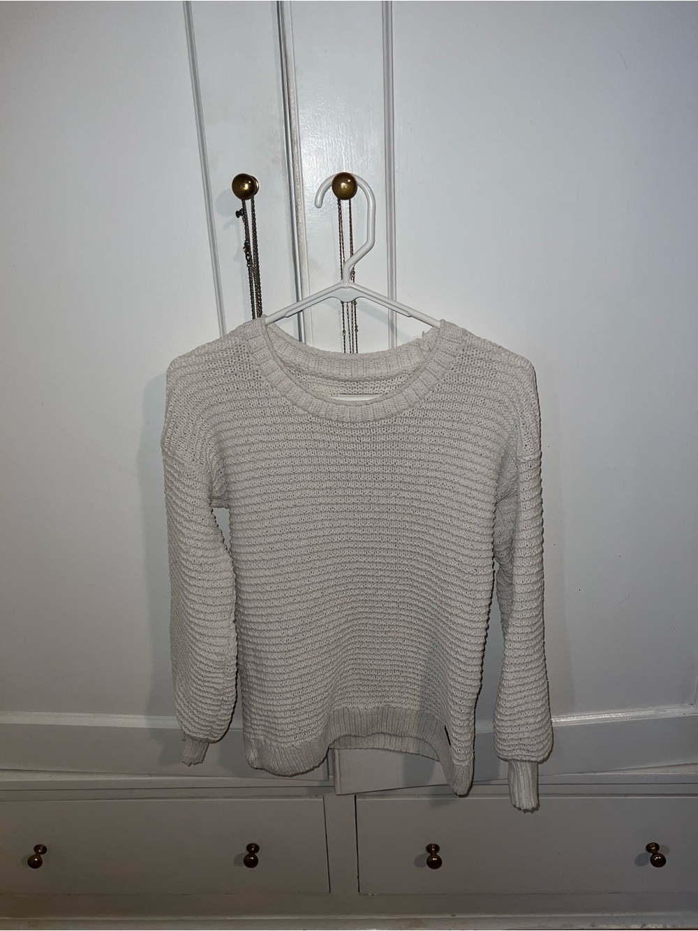 Classic Abercrombie Women's Cream Knit Sweater